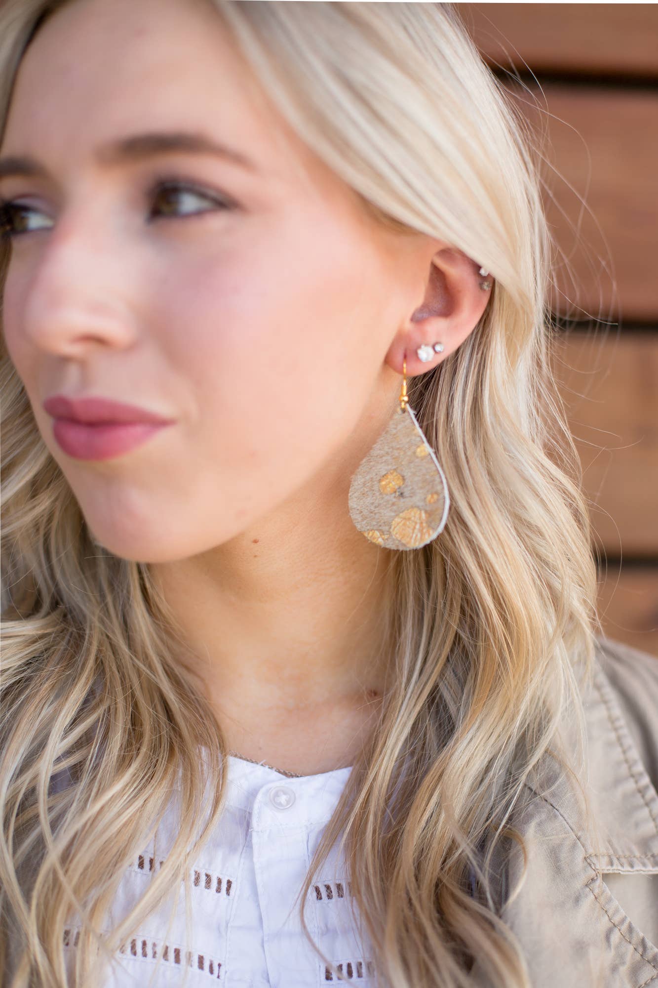 Hershey Teardrop Earrings In Hair on Hide