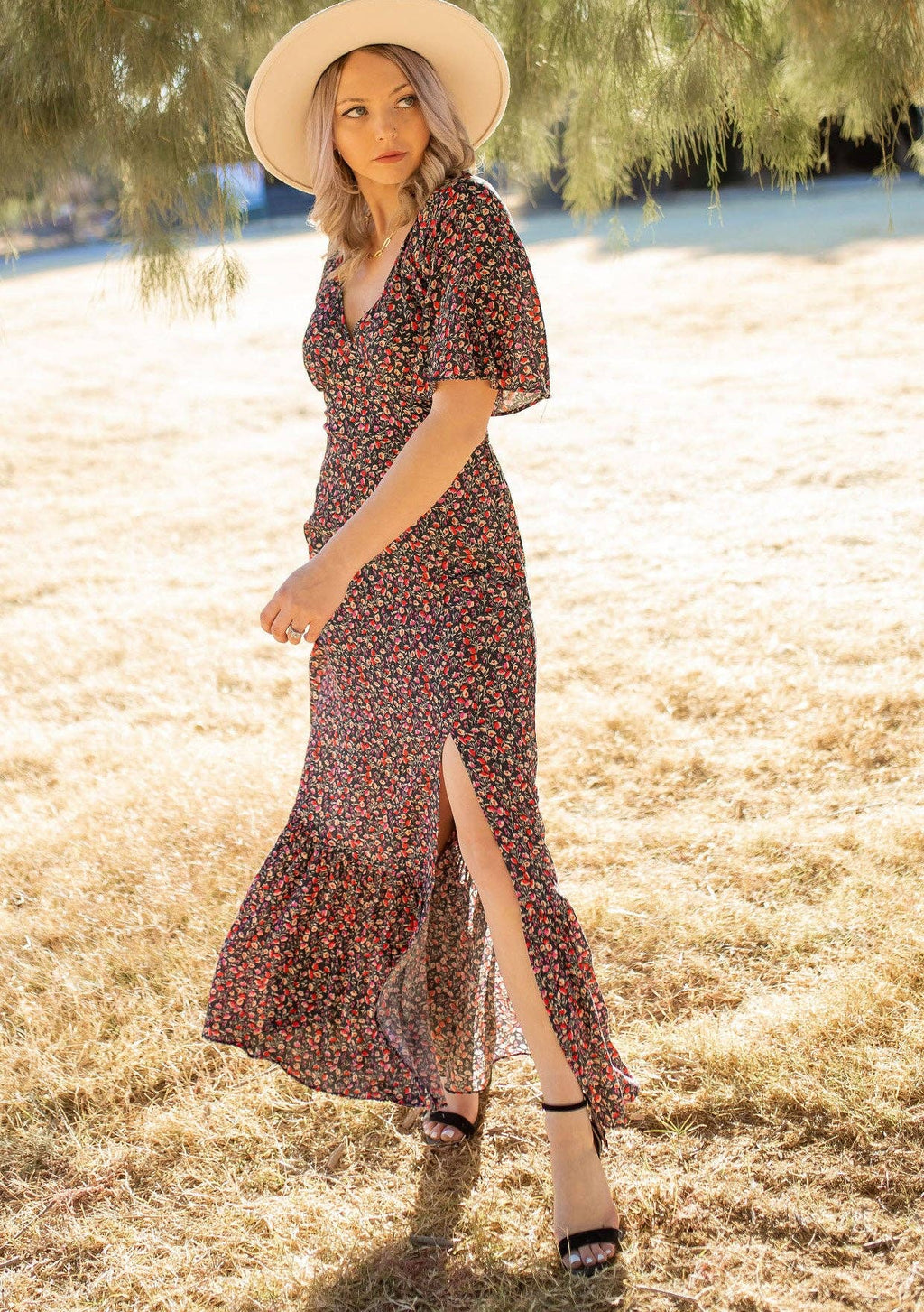 Vintage Floral Print Flutter Sleeve Maxi Dress