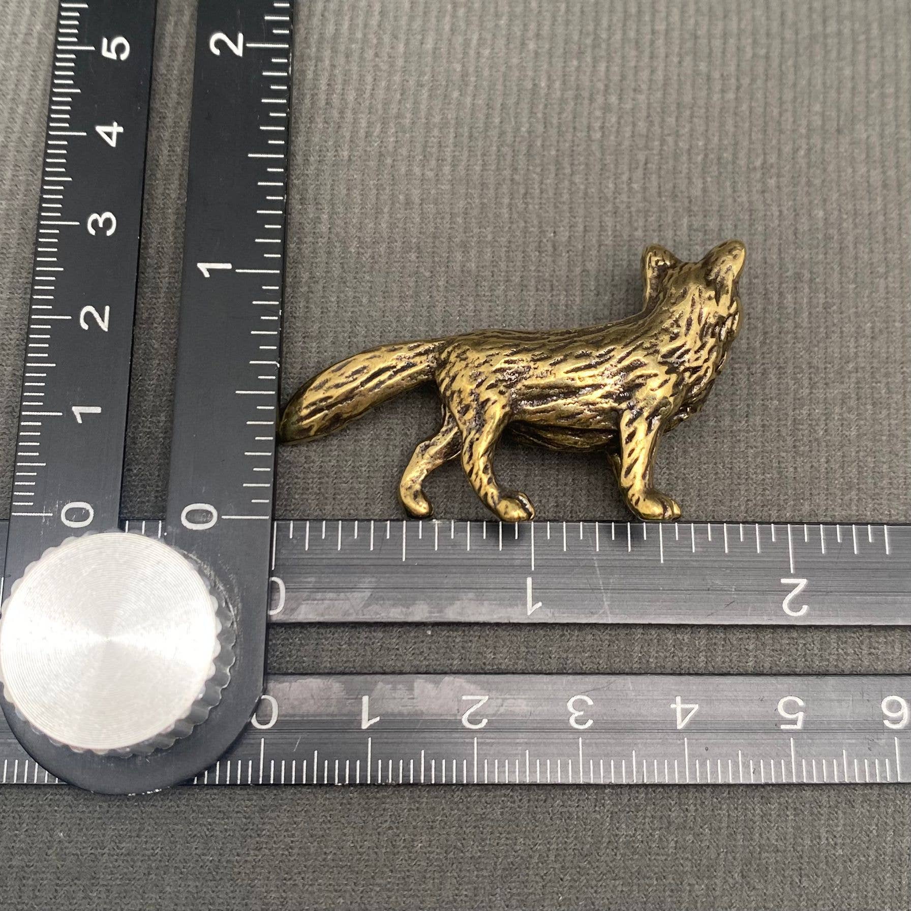 Brass Fox Crafts Desktop Figurine Decoration