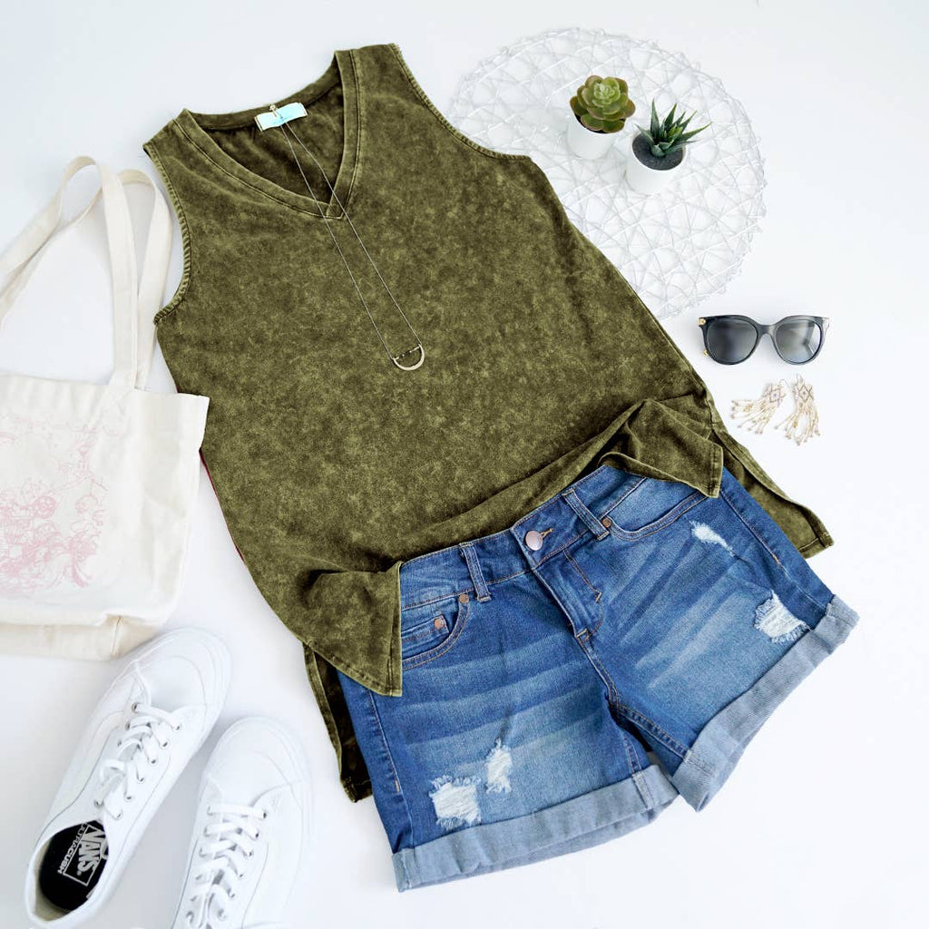 Mineral Wash Tank Top w/ side-slit Plus size