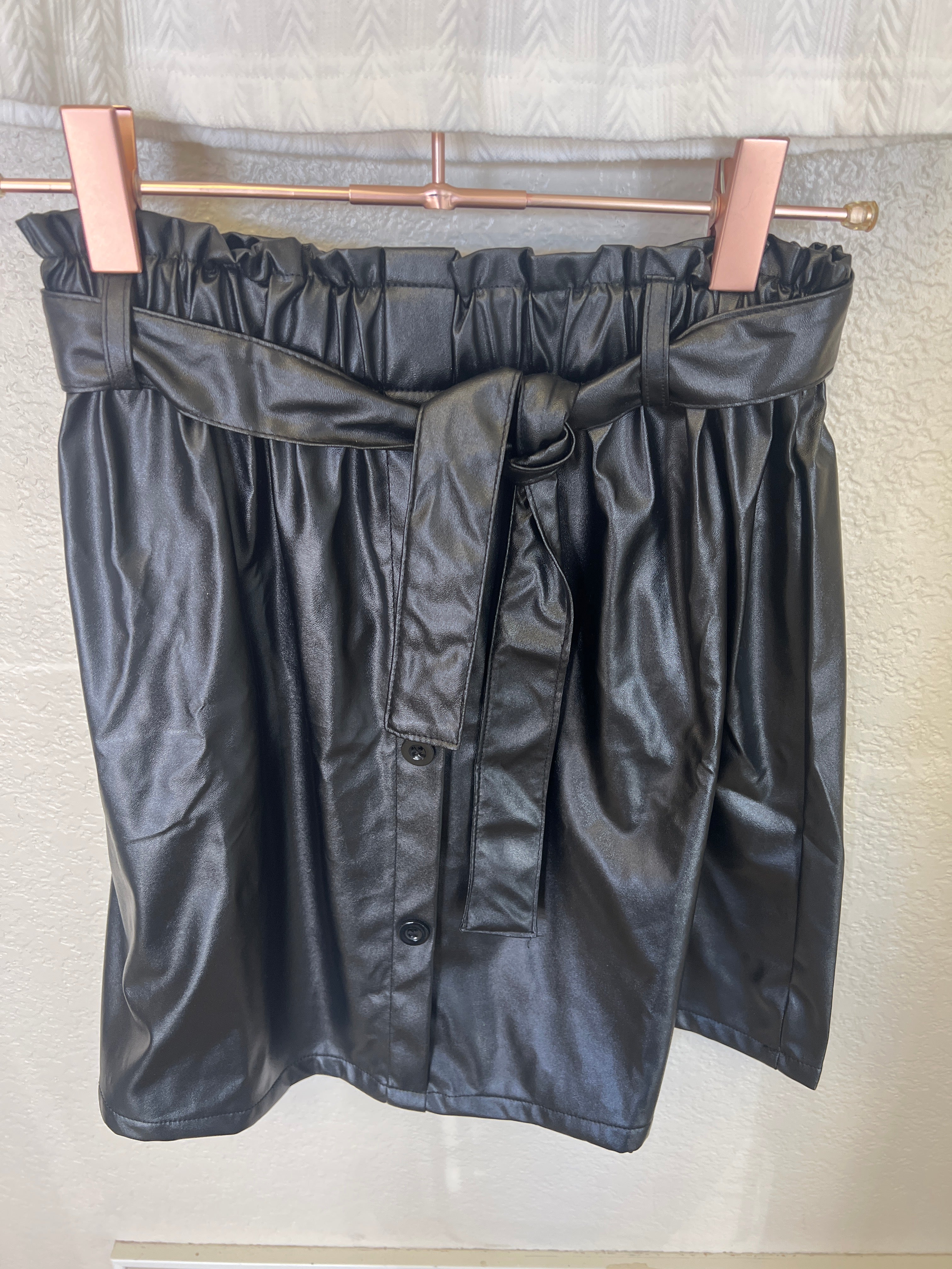 2 piece Girl Textured Fabric Bandage Skirt Set