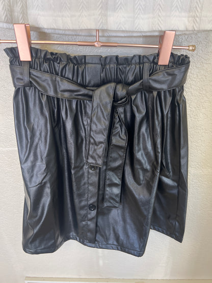 2 piece Girl Textured Fabric Bandage Skirt Set