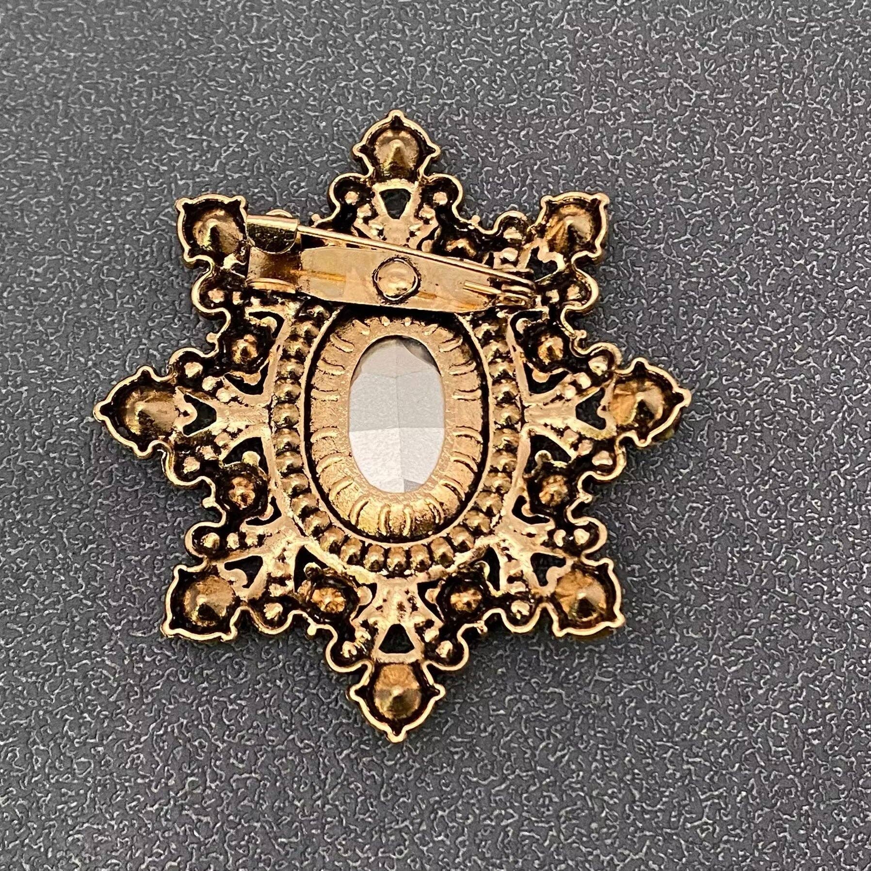 Antique-Inspired Amber Crystal Statement Brooch