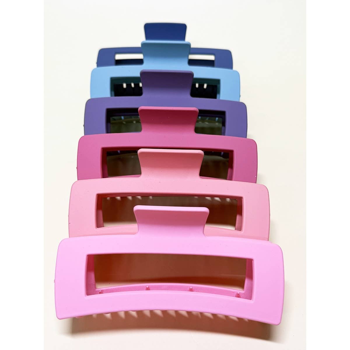Oversized Matte Hair Claw Clip