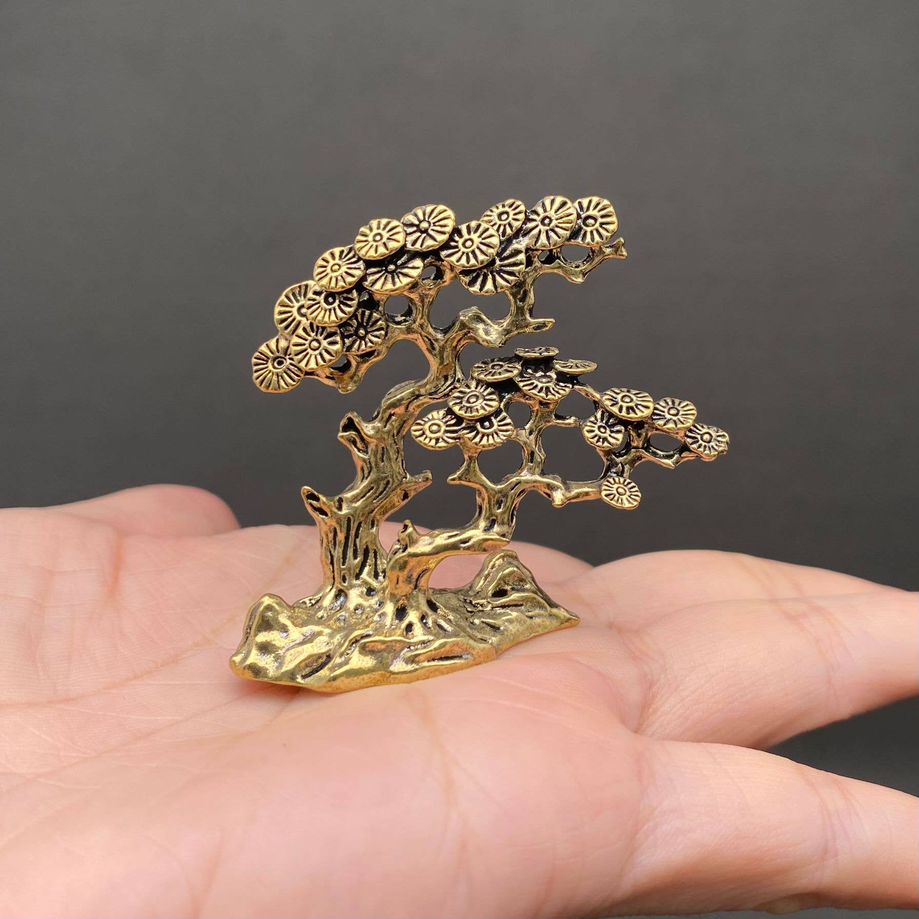 Brass Plum Blossom Tree Decoration Desktop Ornaments