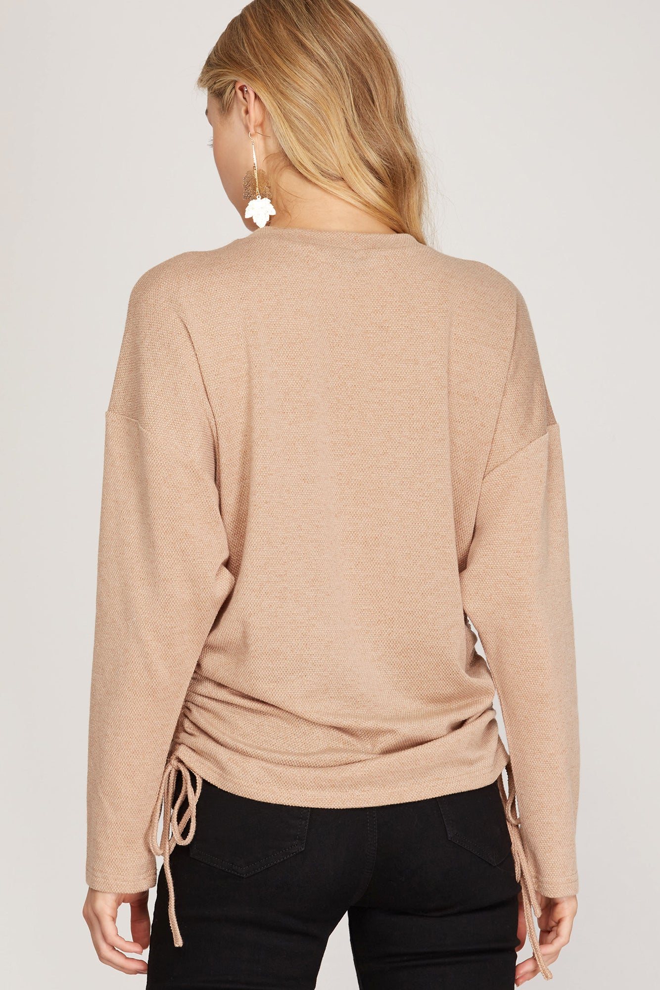 Textured Knit Top w/Ruched Sides