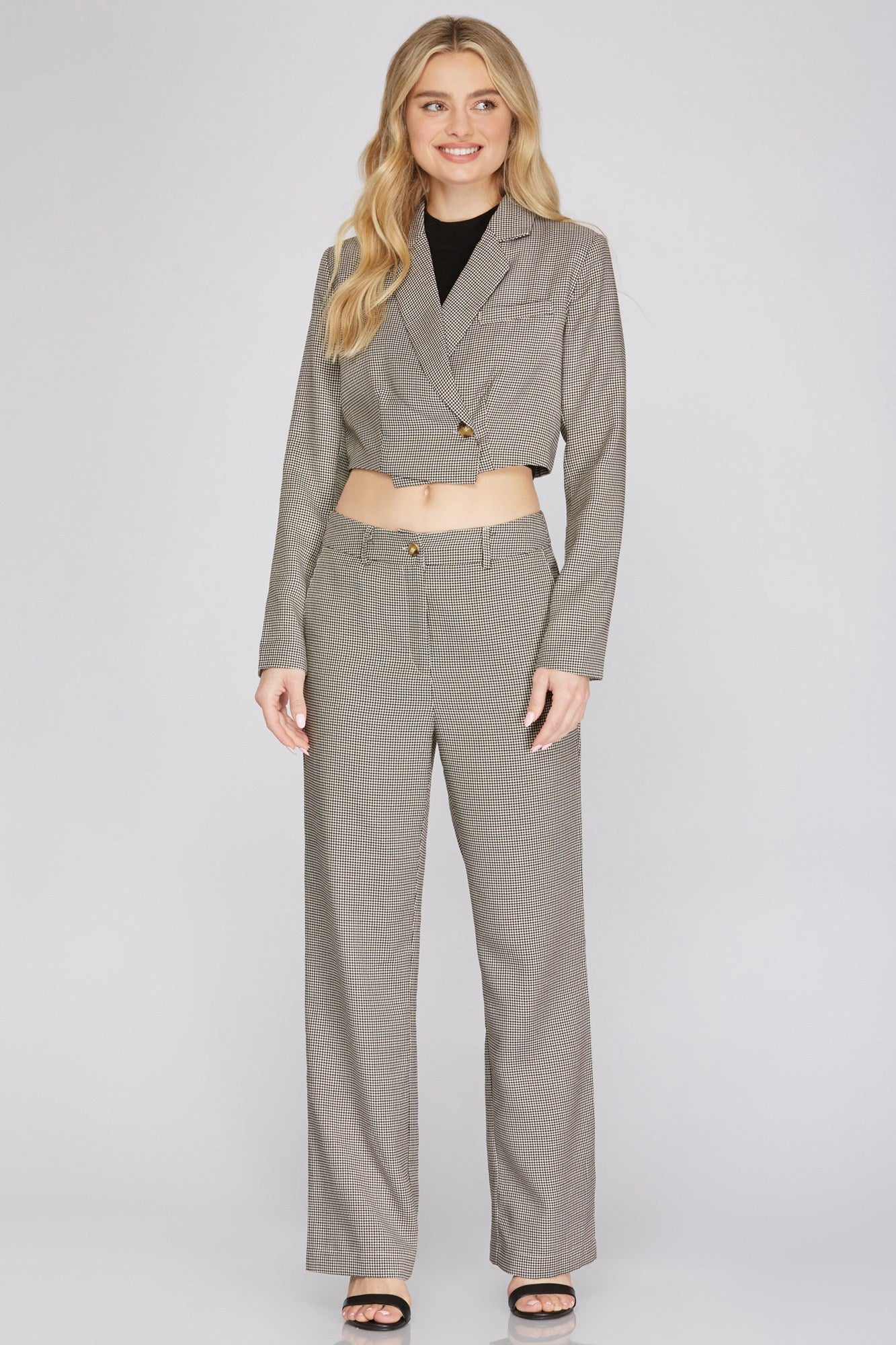 Vintage-Inspired Houndstooth Cropped Blazer