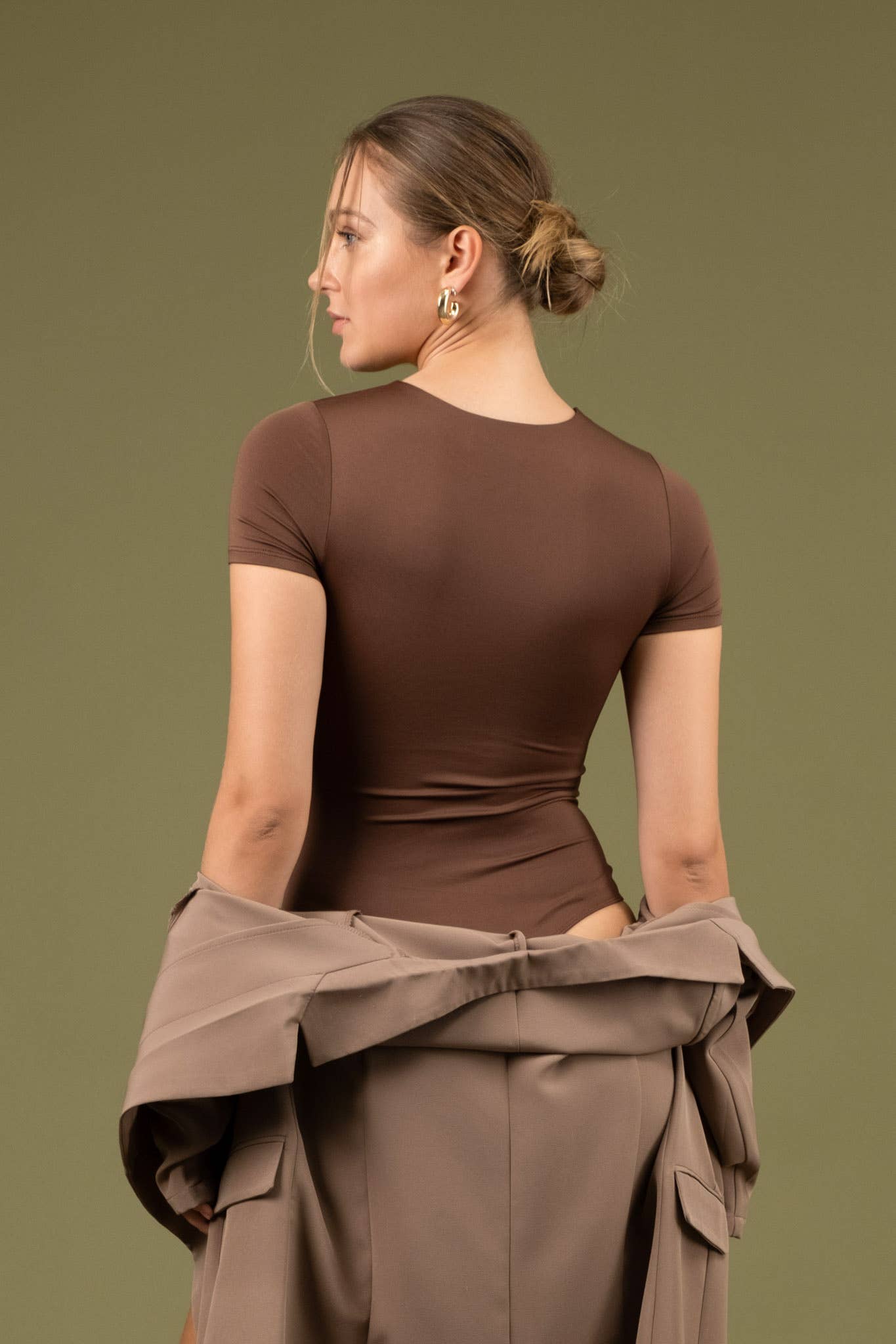 Round Neck Short Sleeve Bodysuit