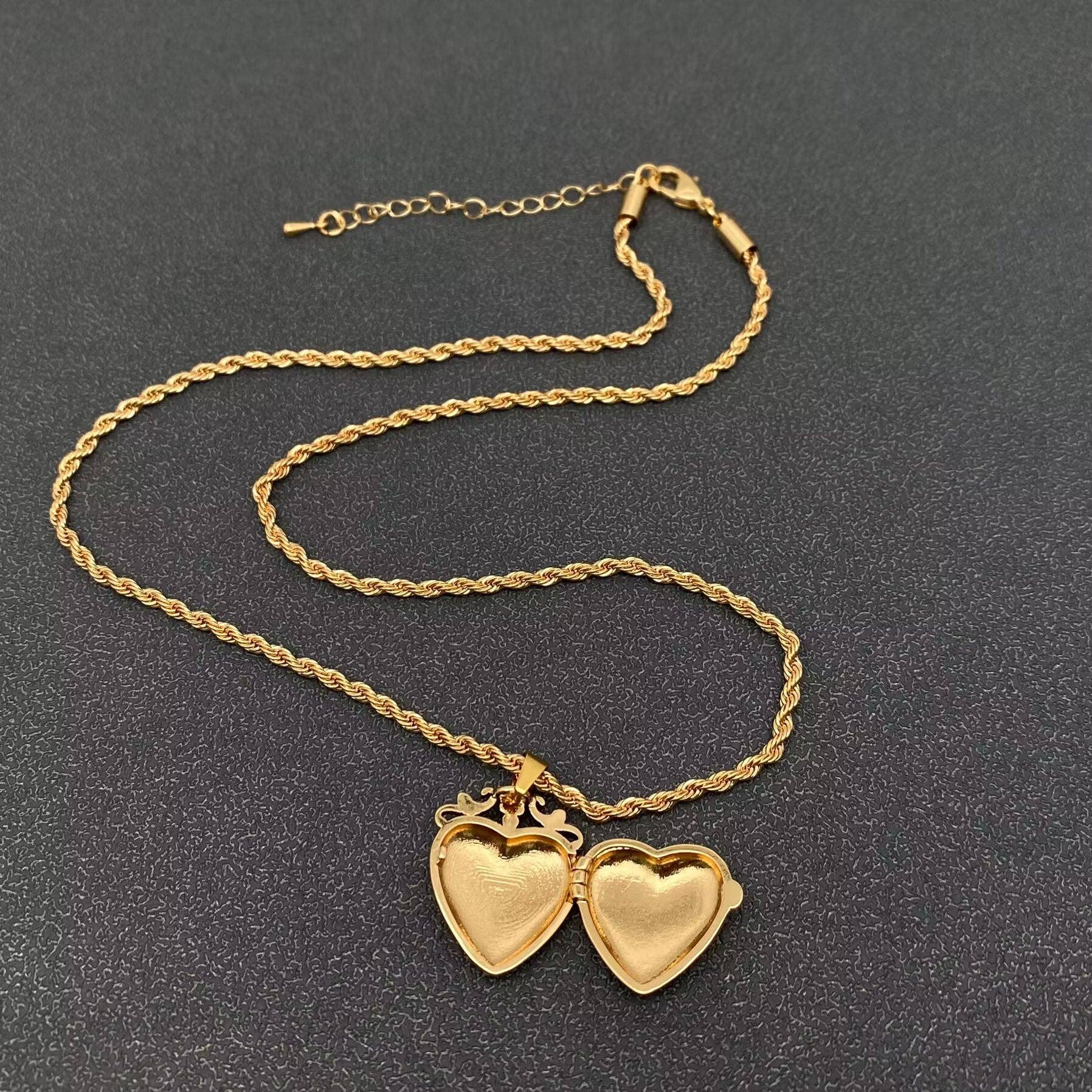 Flowers Heart Locket Gold-plated Necklace