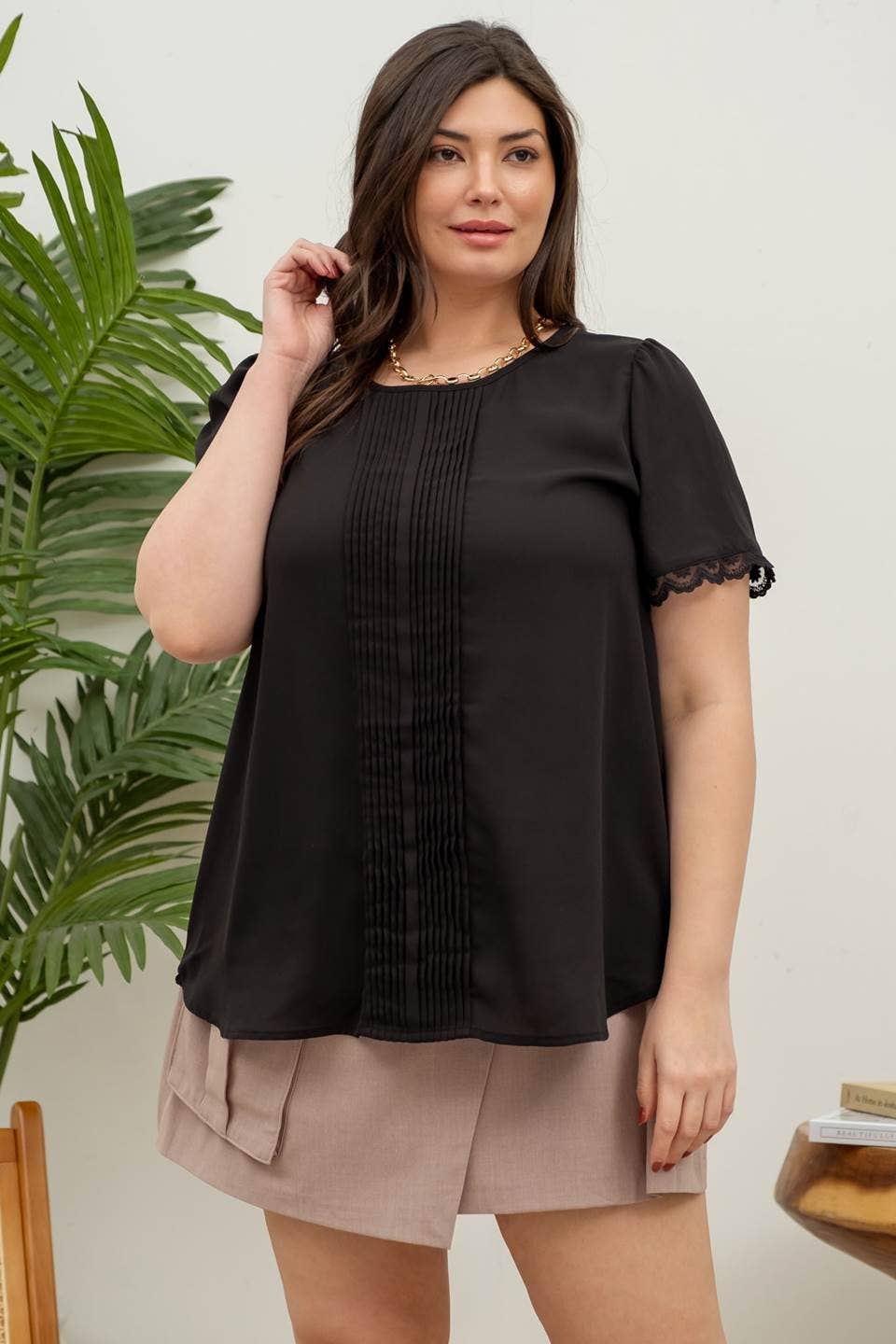 Plus Short Sleeve Lace Trim Pleated Top