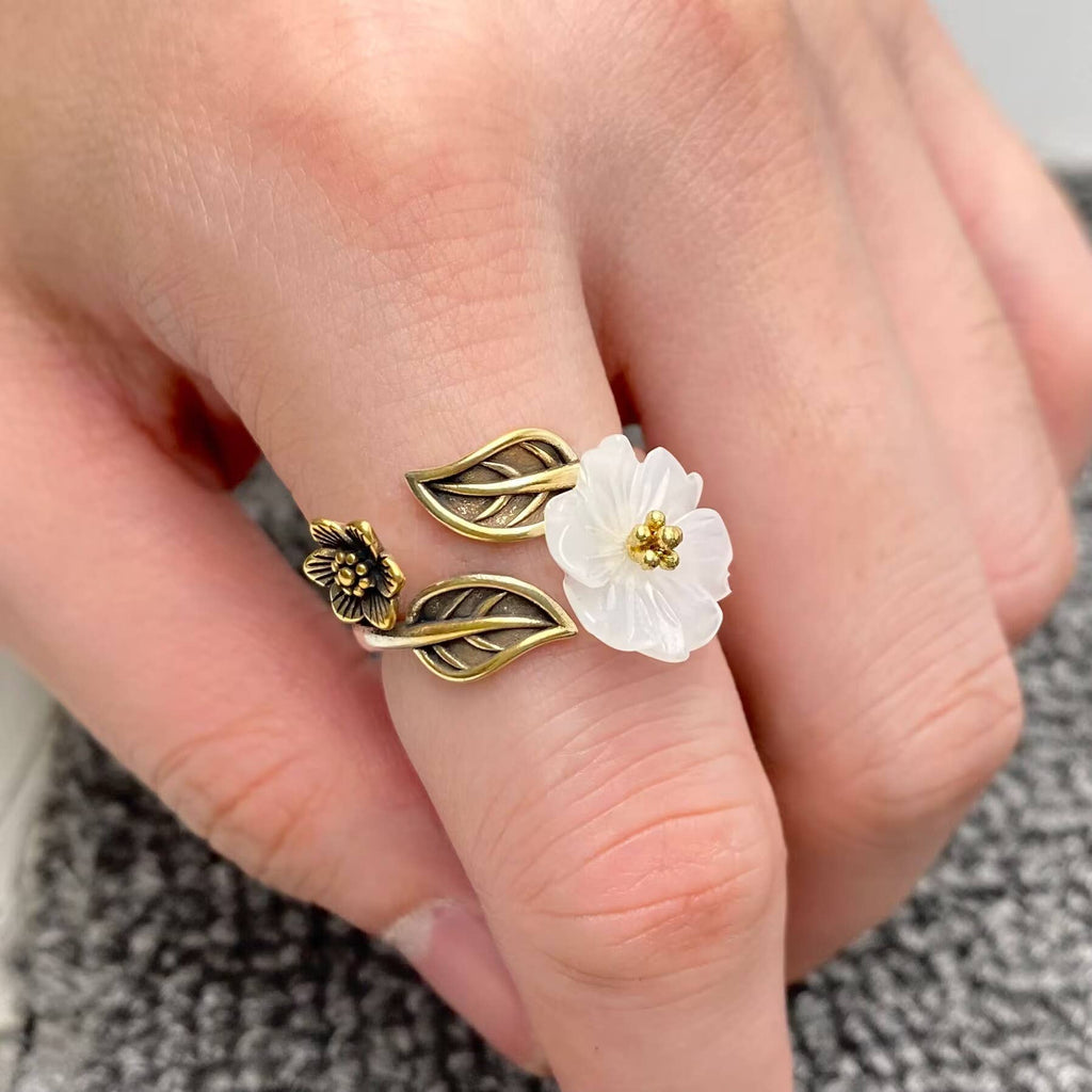 Vintage-Inspired White Blossom Adjustable Ring