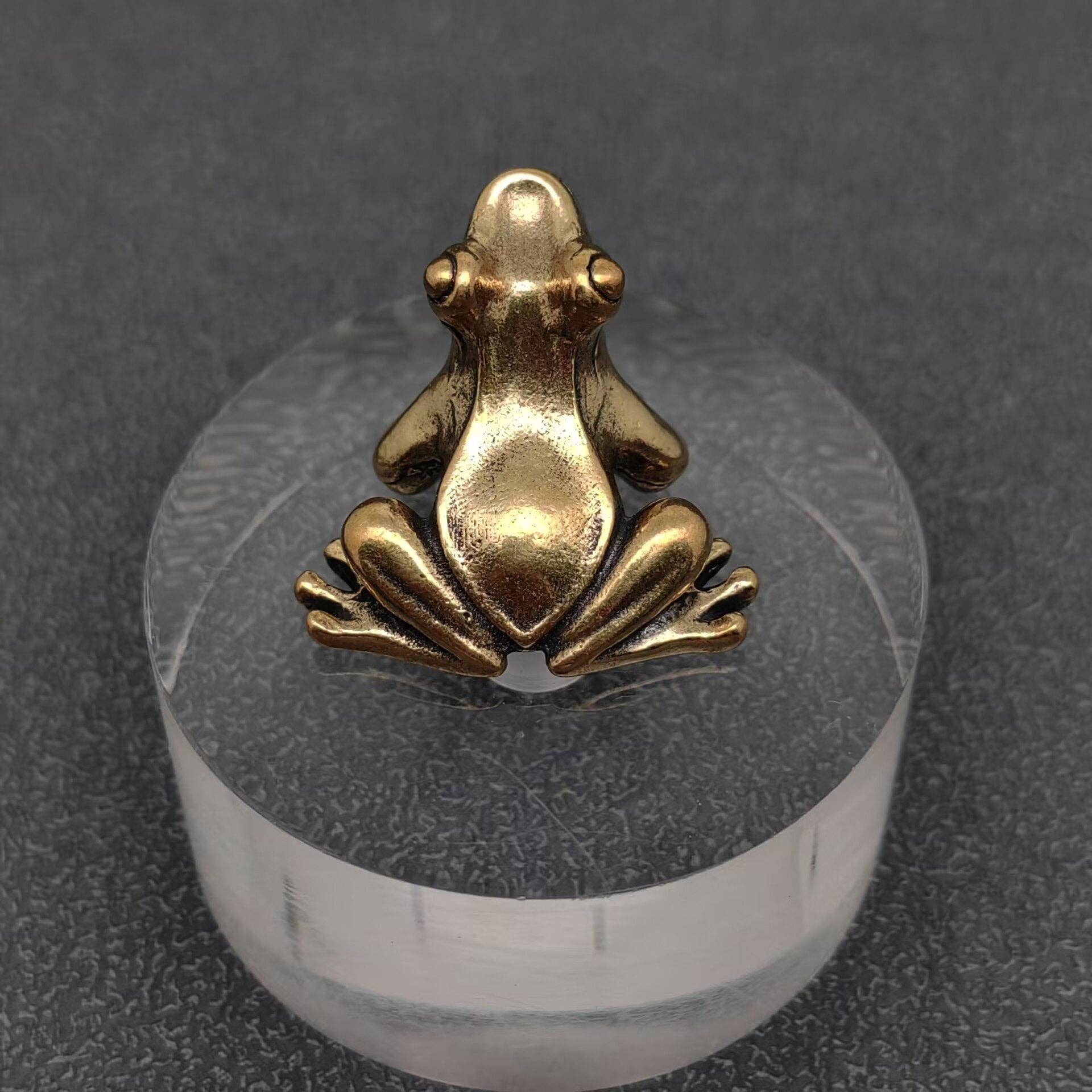 Vintage Brass Little Frog Desktop Figurine