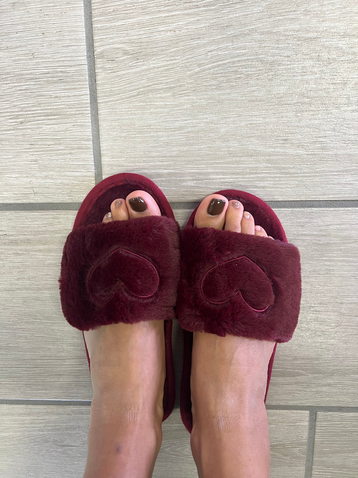 Super Soft Faux Fur Open Toe Heart Slippers