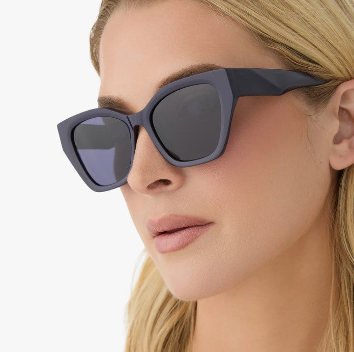 DIFF Evie Cateye Sunglasses