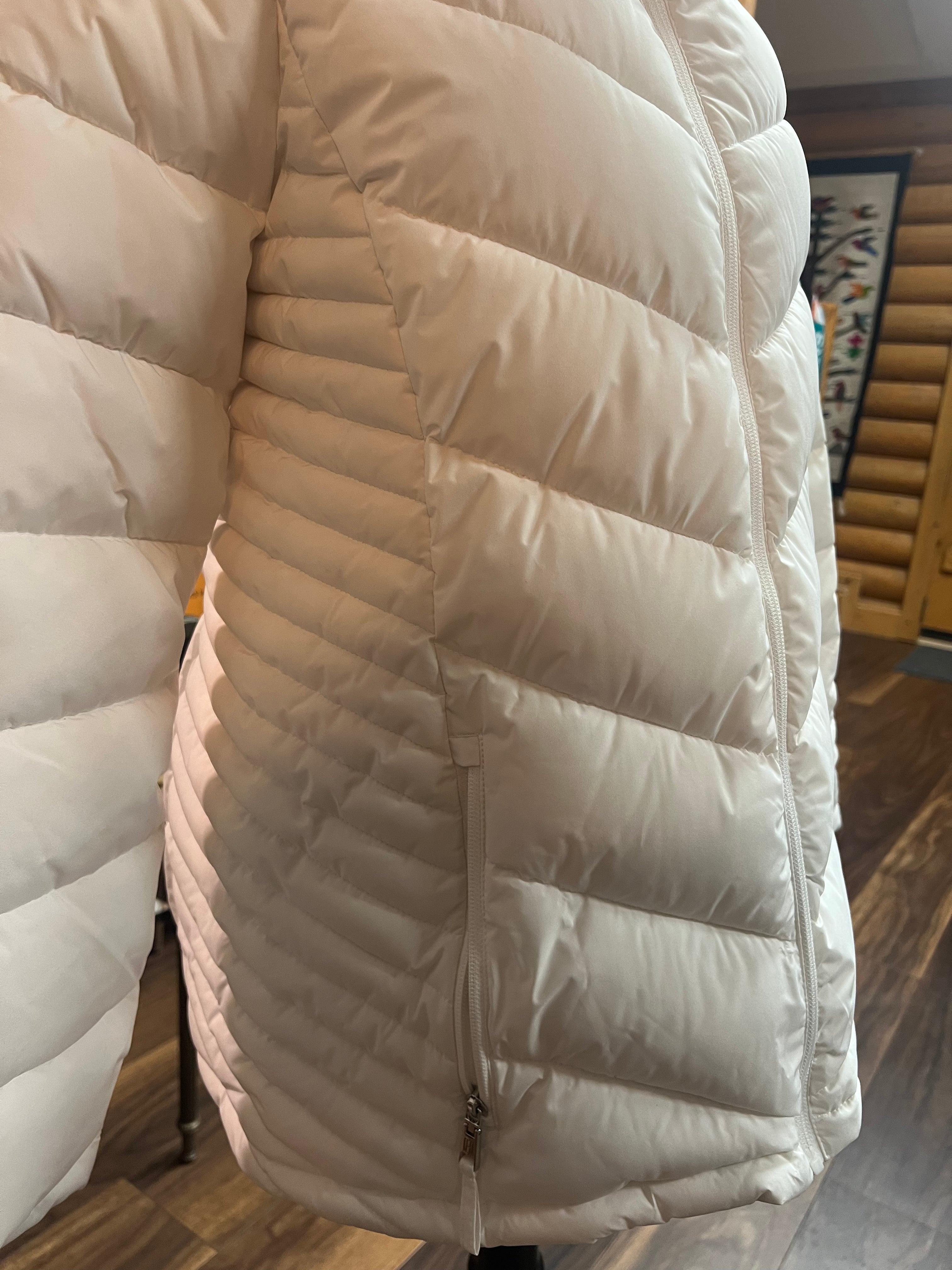 Tommy Hilfiger White Hooded Puffer Jacket – New Without Tags