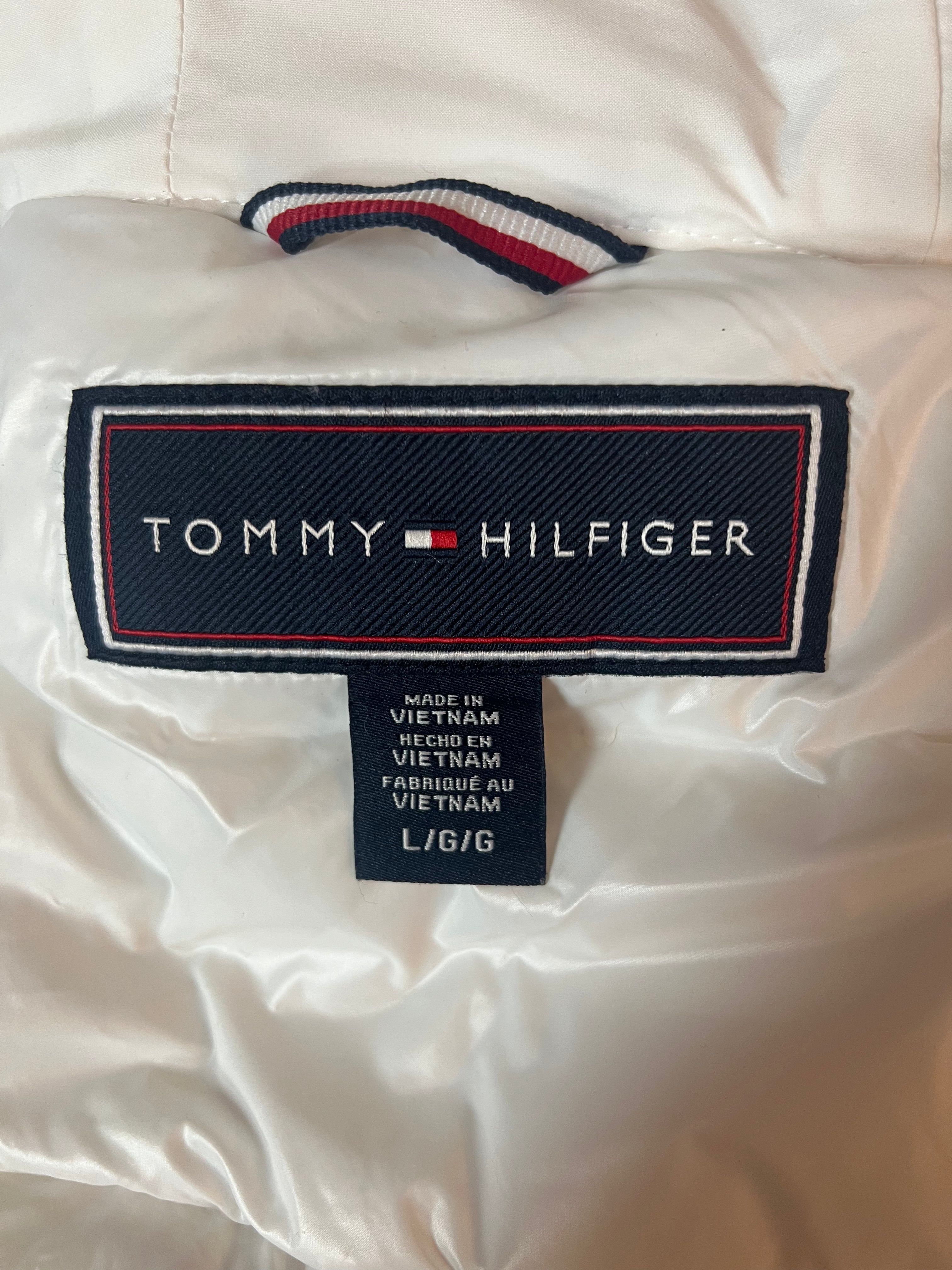 Tommy Hilfiger White Hooded Puffer Jacket – New Without Tags