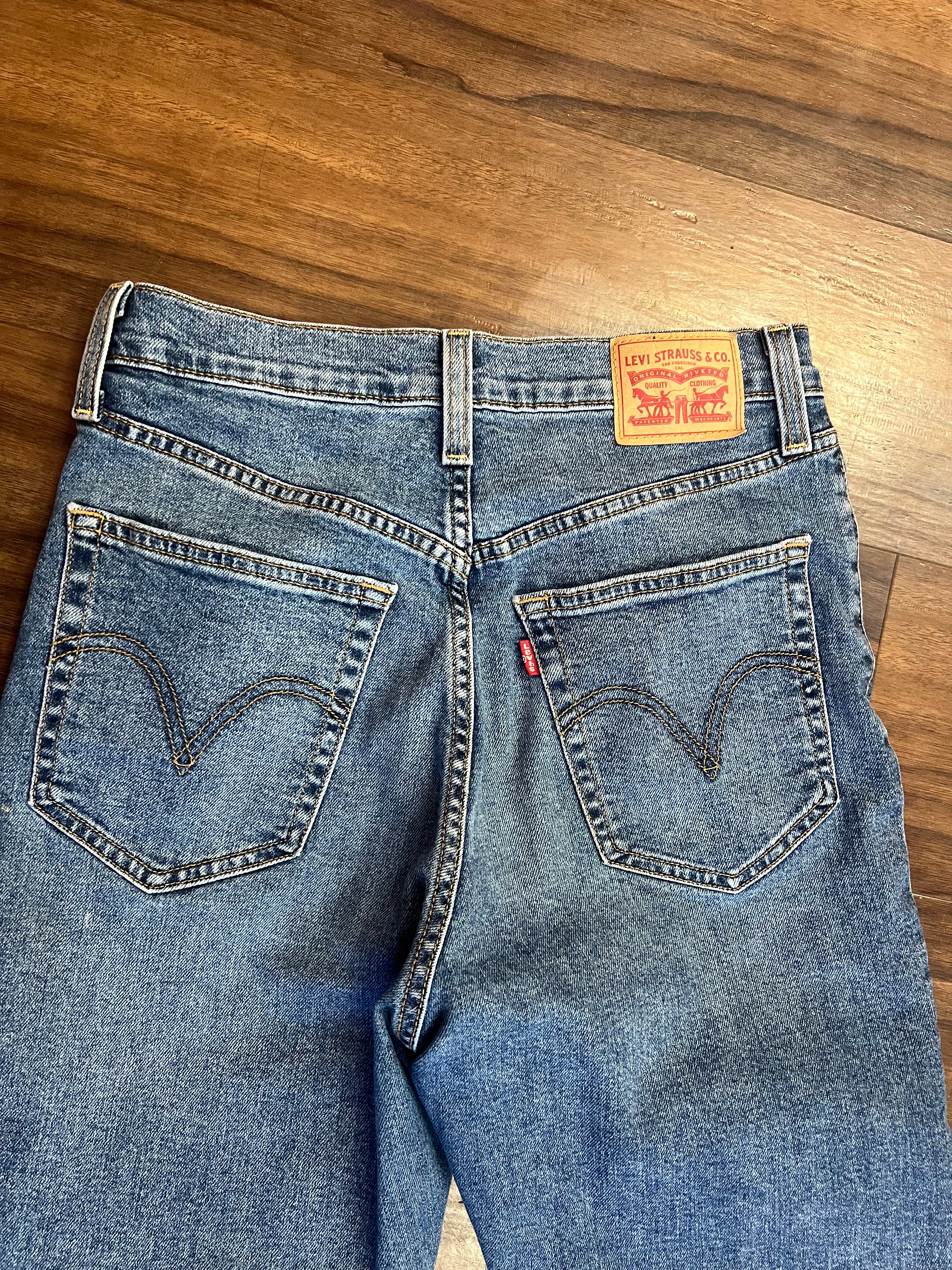 Levi’s 501 Distressed Denim Cutoff Shorts | Pre-Loved