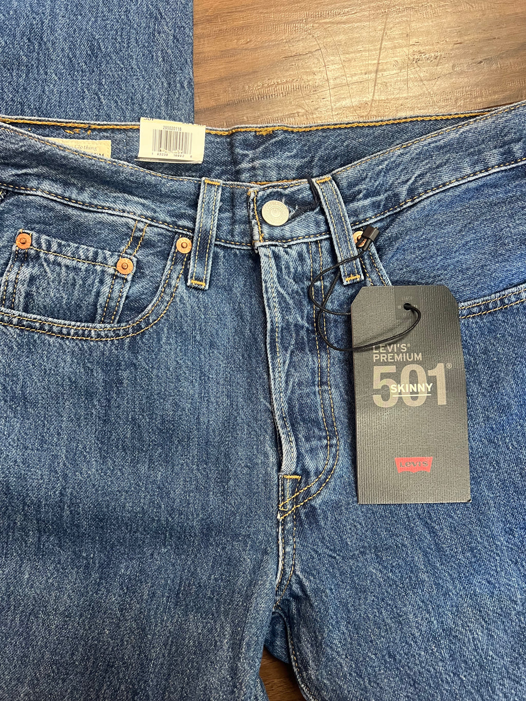 Levi’s Premium 501 Skinny Jeans | Women's High Rise Button Fly | NWT