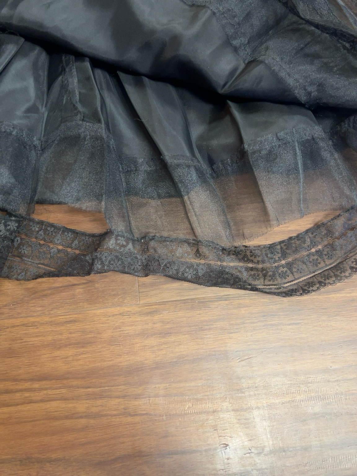 Vintage Y2K Betsey Johnson Evening Black Pleated Tulle Lace Party Dress
