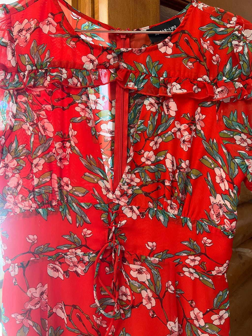 Scarlet Blossom Floral Maxi Dress with Plunging V-Neck & Front Slit-Gently Used