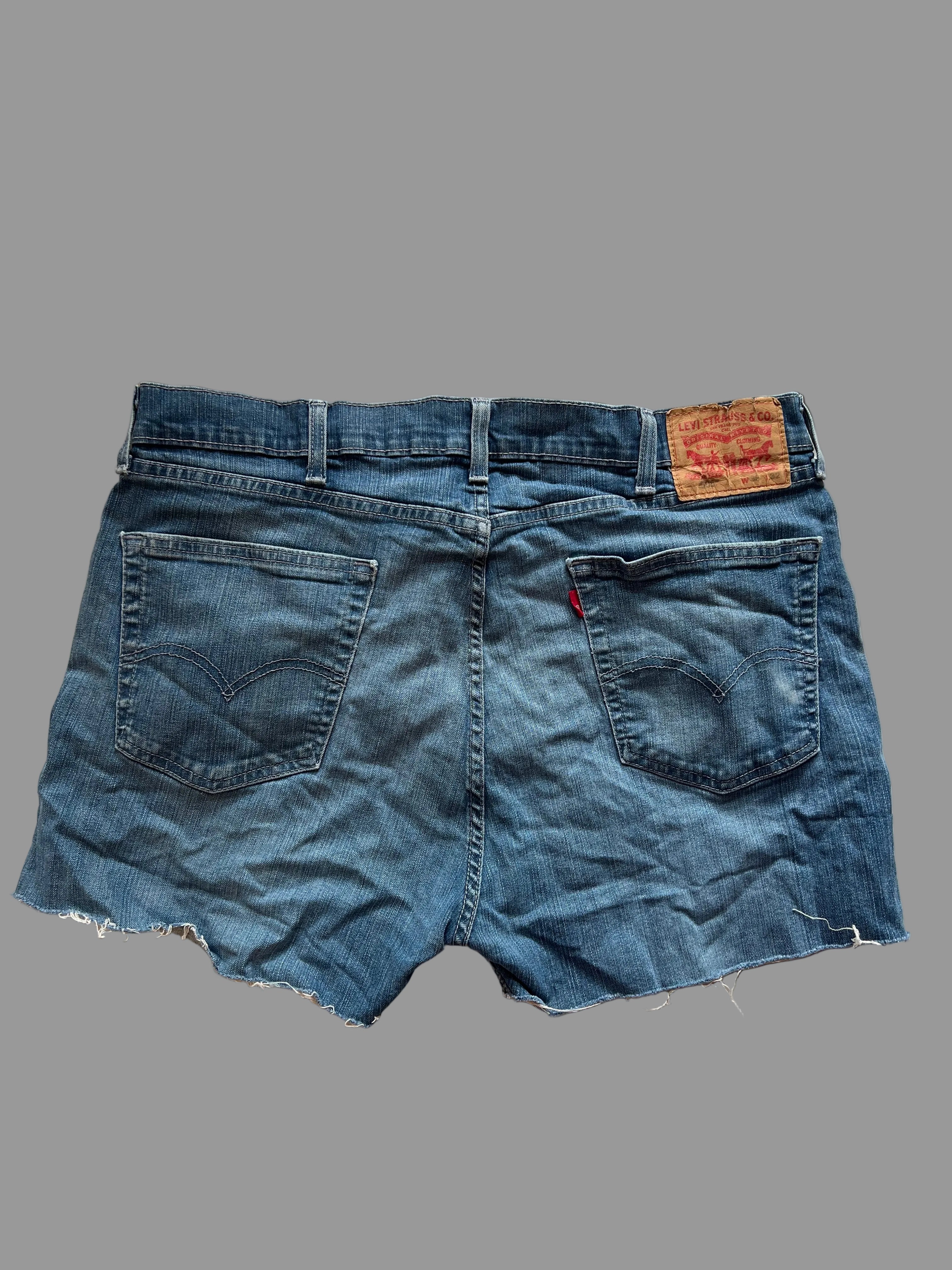 Vintage Women's Levi’s 505 Denim Shorts