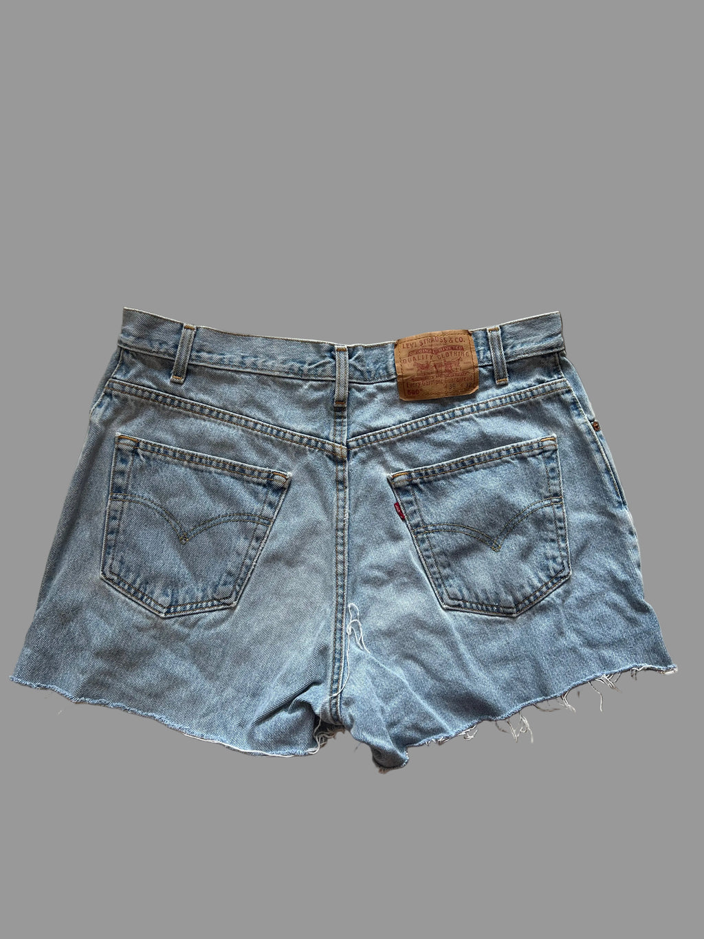 Vintage Women's Levi’s 560 Denim Shorts