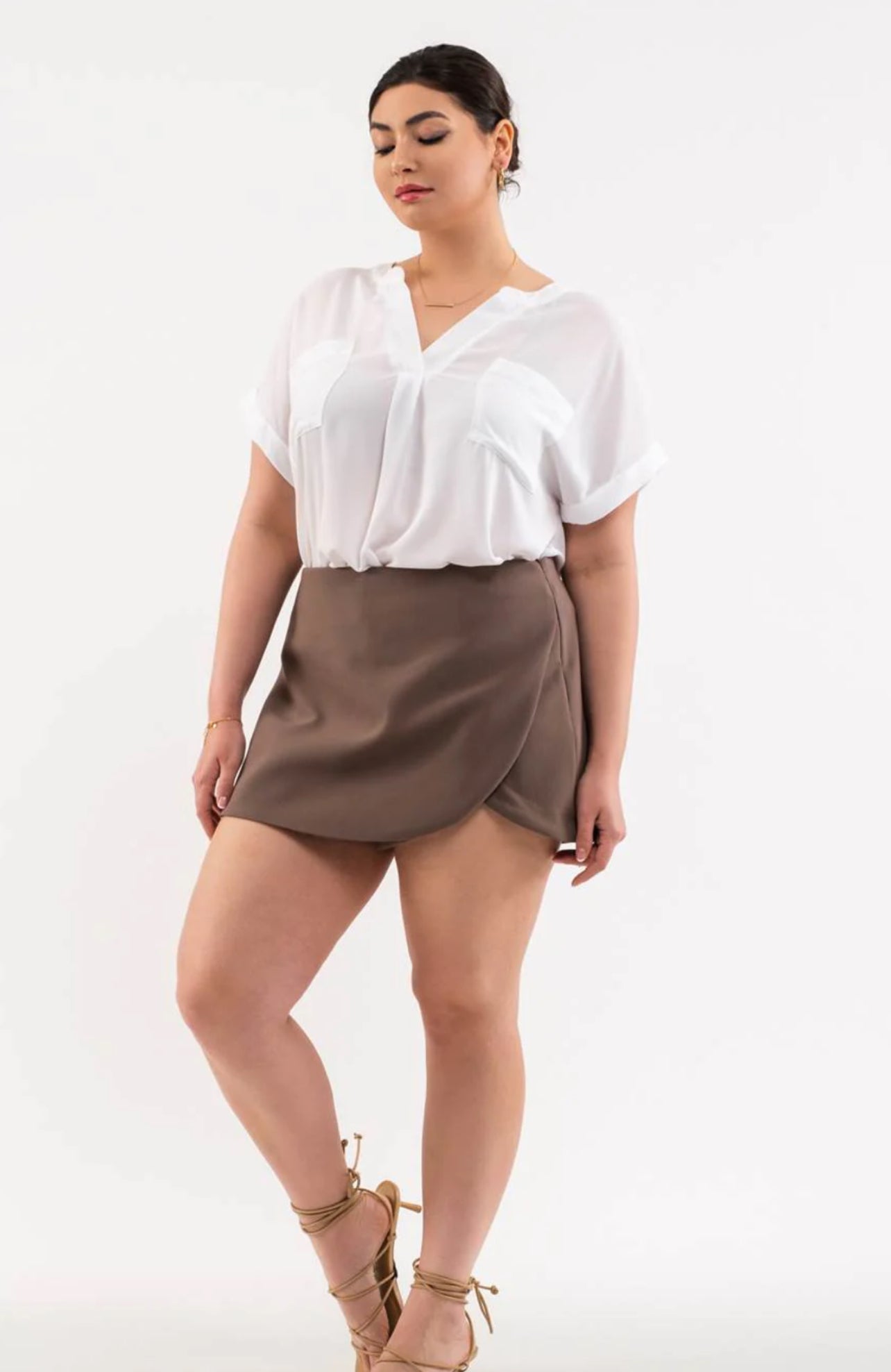 Plus Size Split Neck Front Pocket Top