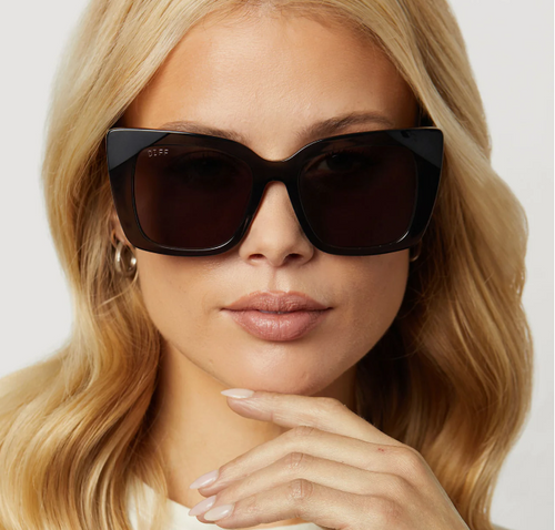Diff Eyewear Lizzy Cateye Sunglasses