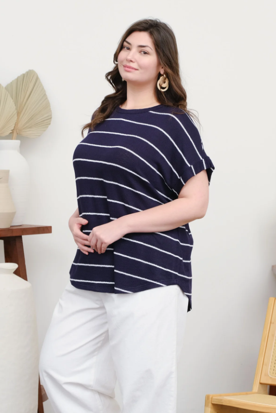 Plus Size Stripe Round Neck Short Cuff Sleeve Knit Top