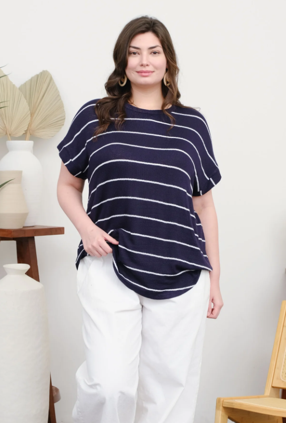 Plus Size Stripe Round Neck Short Cuff Sleeve Knit Top