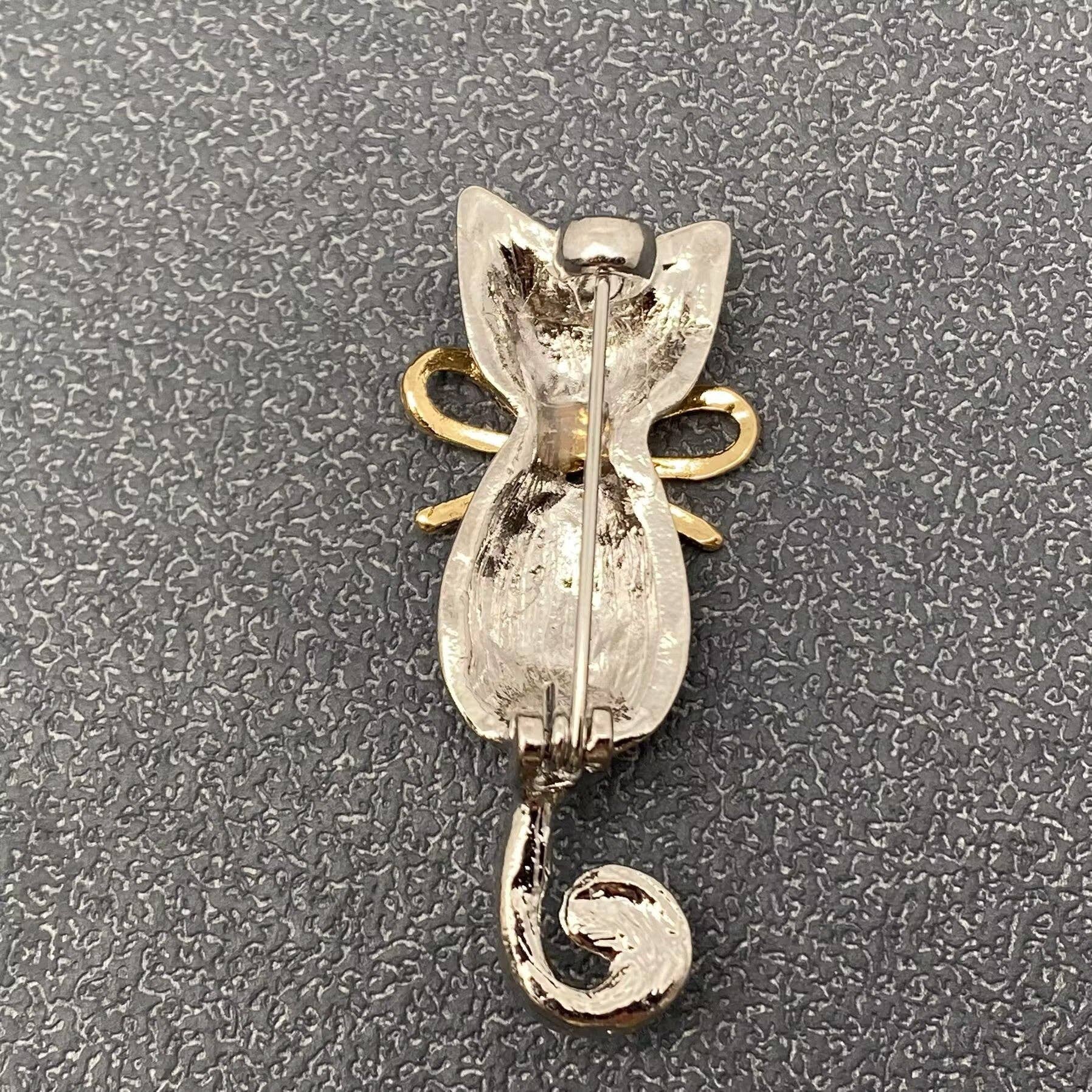 Jeweled Cat & Bow Brooch