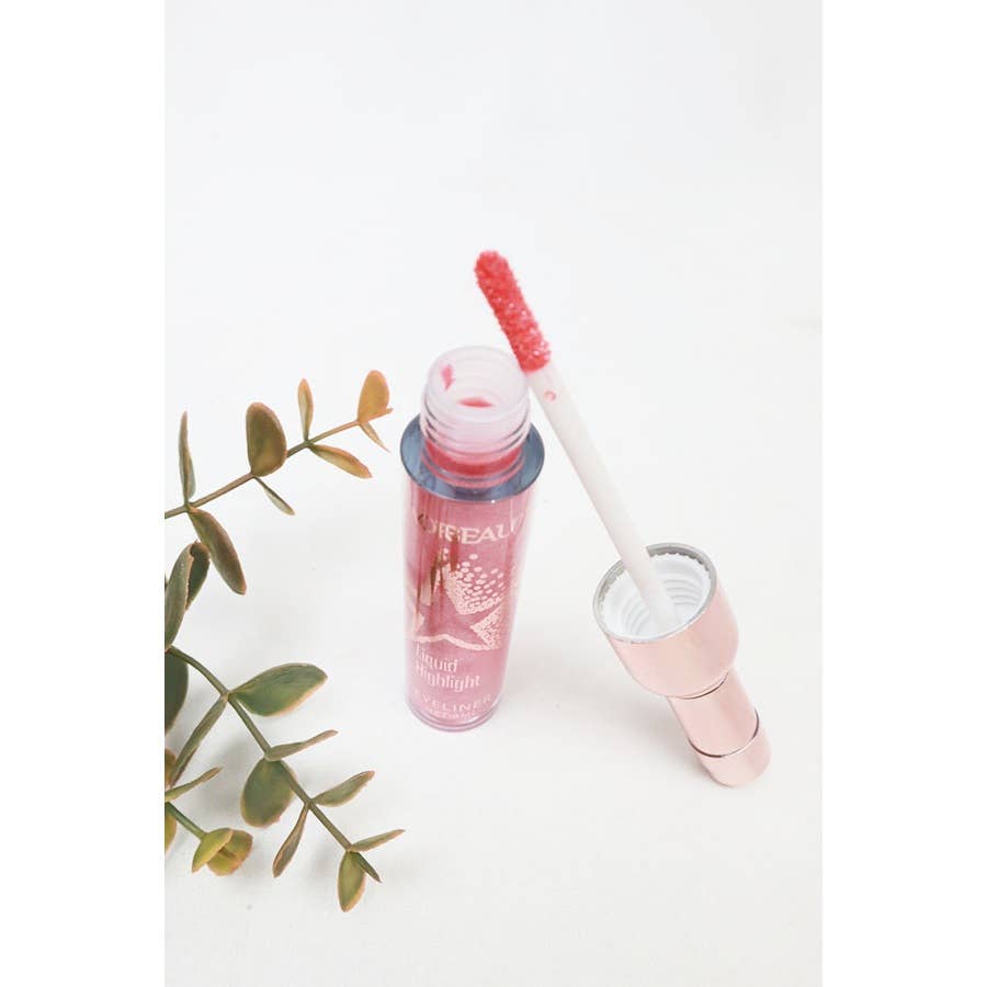 Liquid Highlighter Eyeshadow