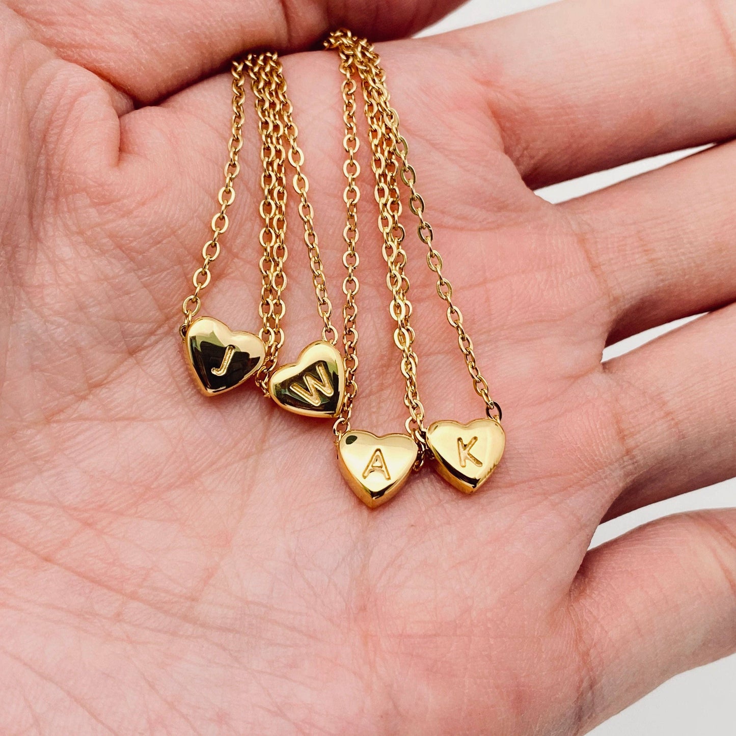 Heart-shaped Alphabet Pendant Necklace