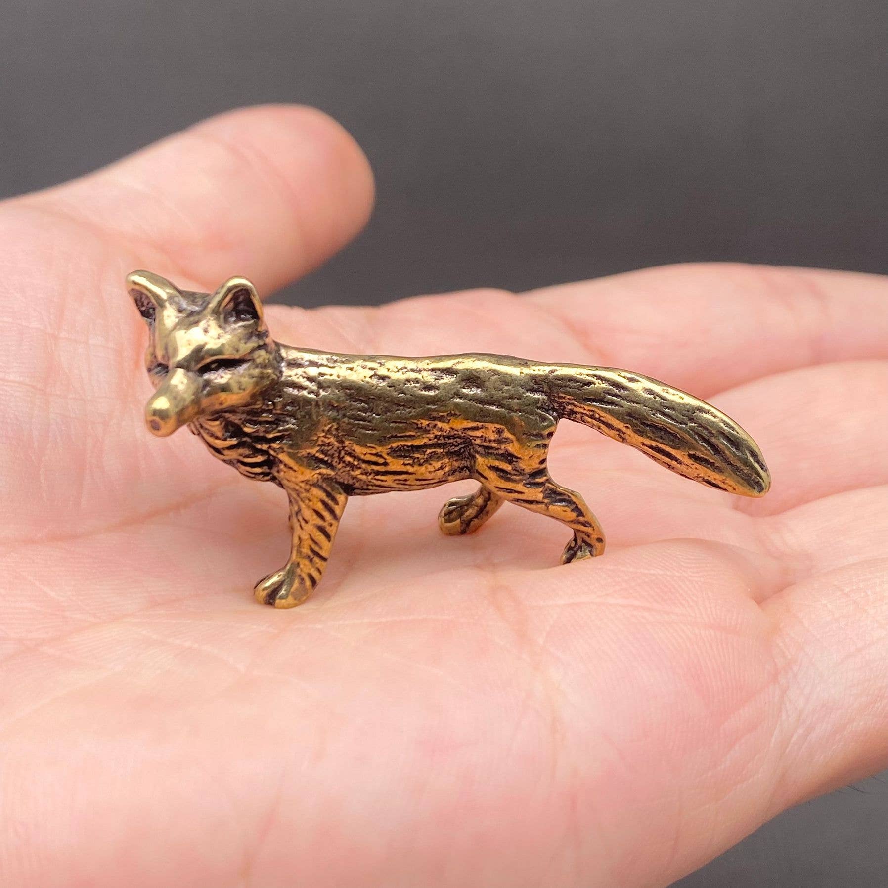 Brass Fox Crafts Desktop Figurine Decoration