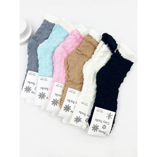 Two Tone Solid Cable Pattern Cozy Socks