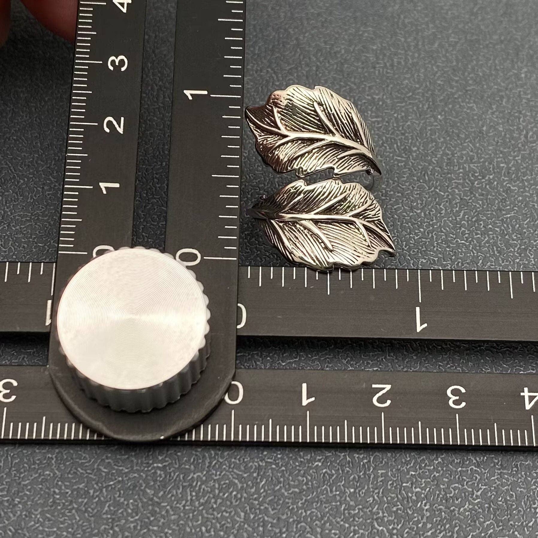 Antique-Inspired Silver Leaf Wrap Ring