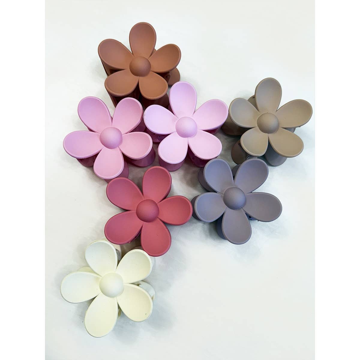 Matte Sweet Colors of Daisy Hair Clips