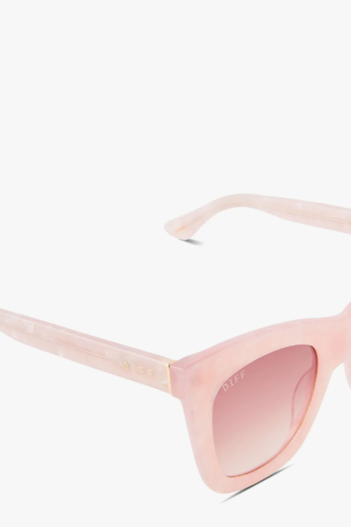 DIFF Kaia Cateye Sunglasses.