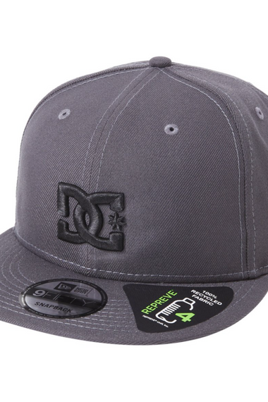 DC Men's Empire Fielder Snapback Hat.