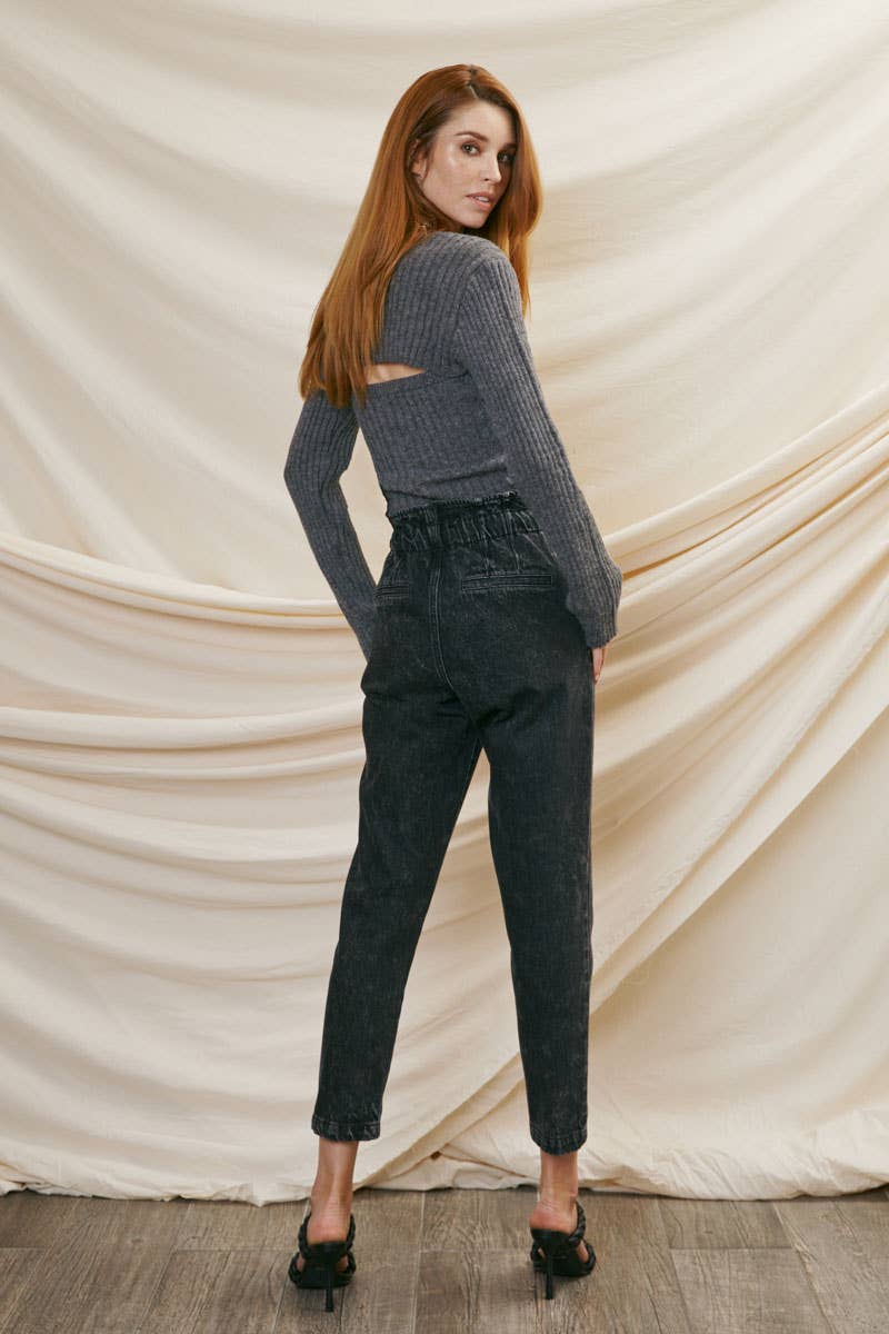 High Rise Mom Paperbag Jeans.